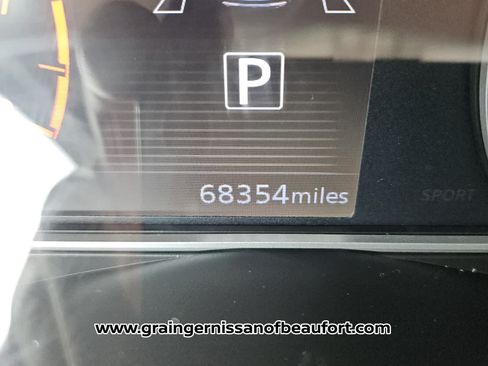 Used 2018 Nissan Kicks SV FWD image 15