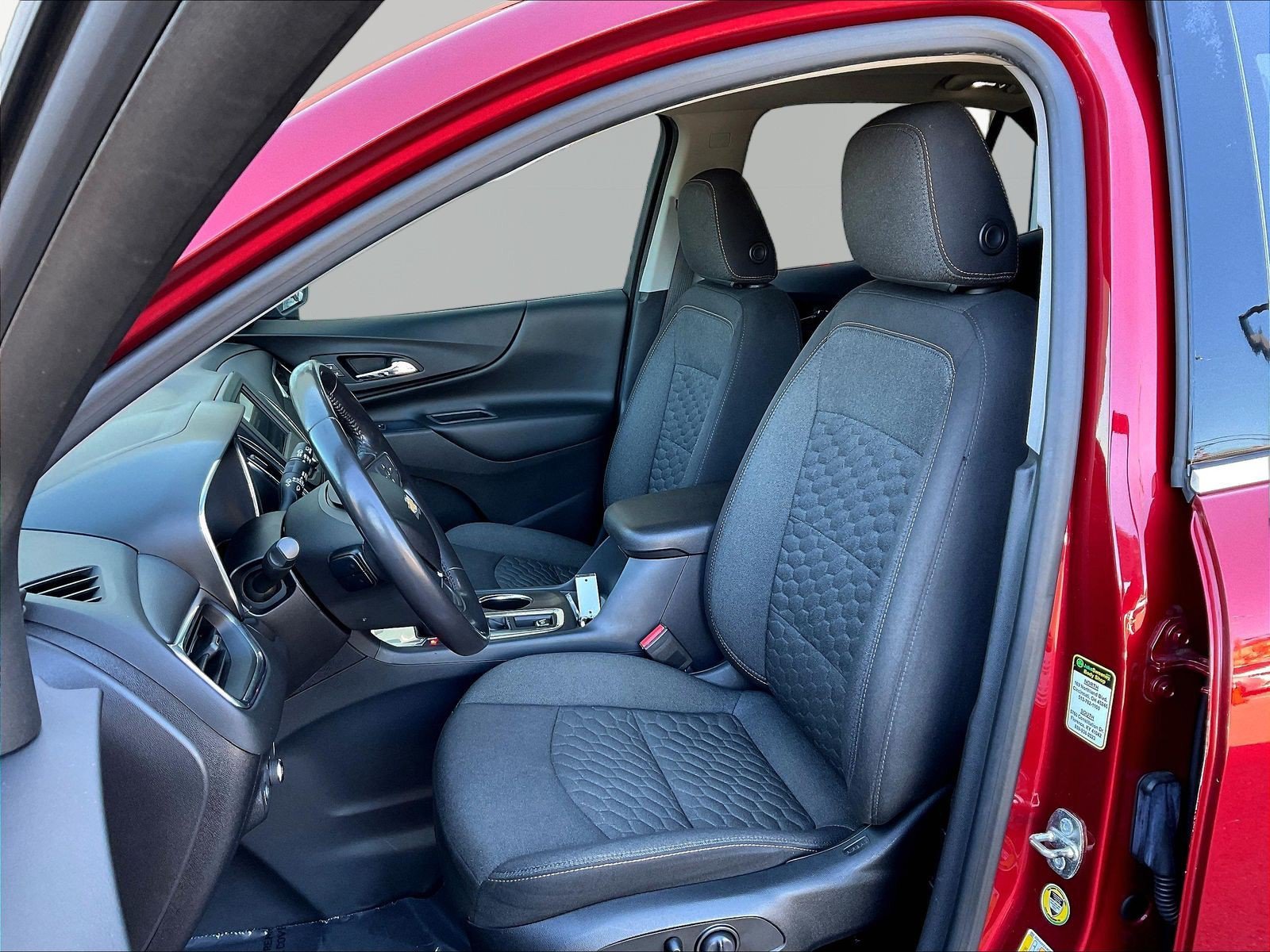 Used 2019 Chevrolet Equinox LT FWD image 20