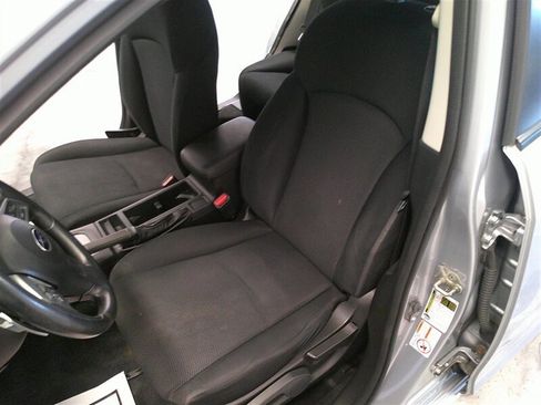 Used 2014 Subaru Impreza 2.0i Premium image 19