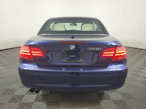 Used 2013 BMW 328i Convertible RWD image 5