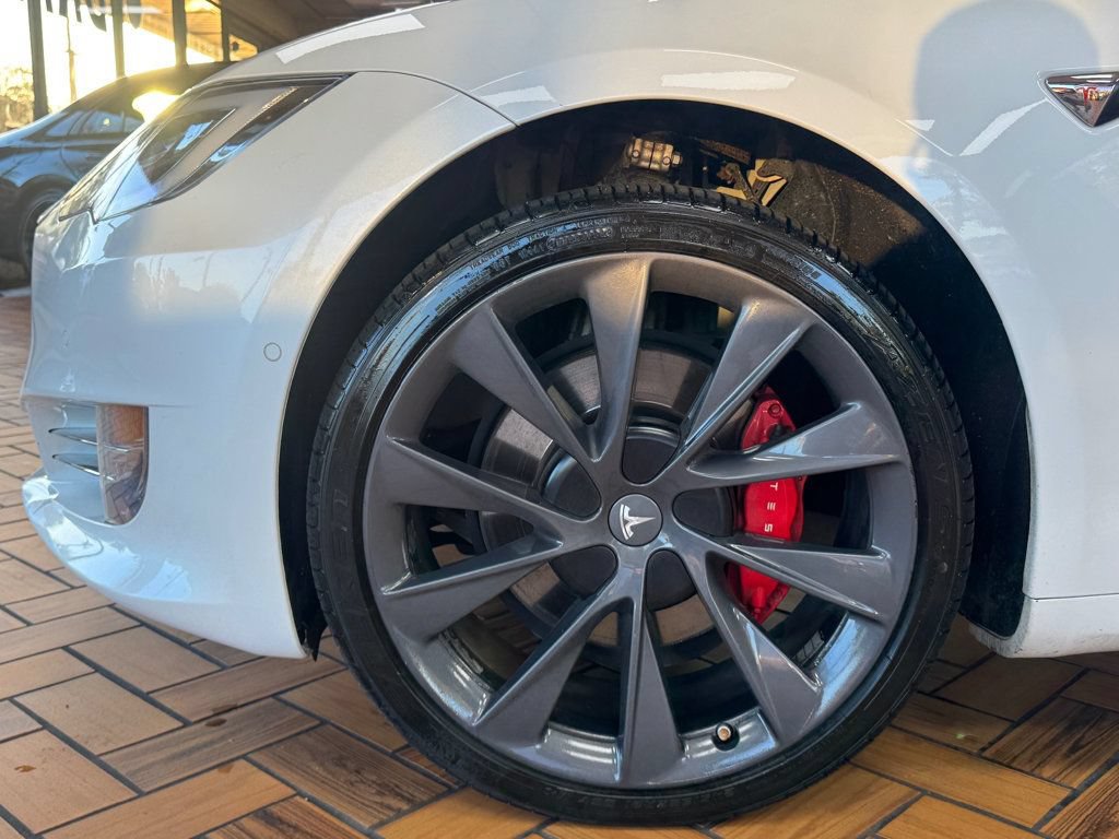 Used 2020 Tesla Model S Performance AWD/4WD image 11
