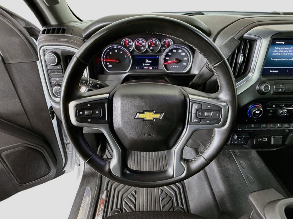 Used 2023 Chevrolet Silverado 2500 LT AWD/4WD image 11