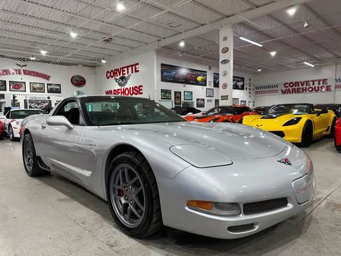 Used 2001 Chevrolet Corvette Z06 RWD image 5