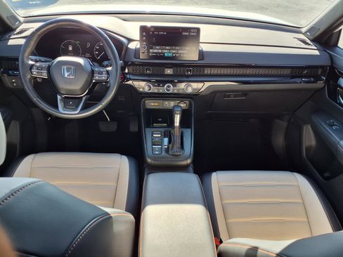 Used 2024 Honda CR-V Sport Touring image 12