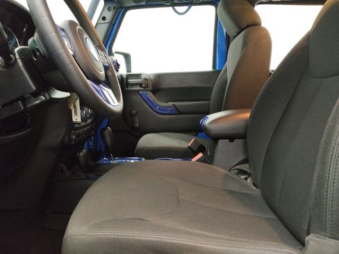 Used 2016 Jeep Wrangler Sport image 17