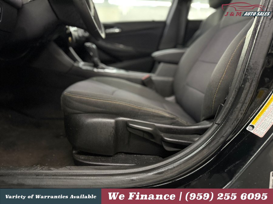 Used 2019 Chevrolet Cruze LS w/ LS Convenience Package FWD image 28