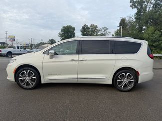 Used 2021 Chrysler Pacifica Pinnacle AWD/4WD video 2