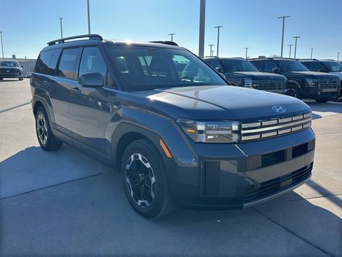 New 2025 Hyundai Santa Fe SEL image 2