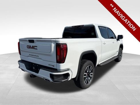 Used 2023 GMC Sierra 1500 AT4 w/ AT4 Premium Package AWD/4WD image 7