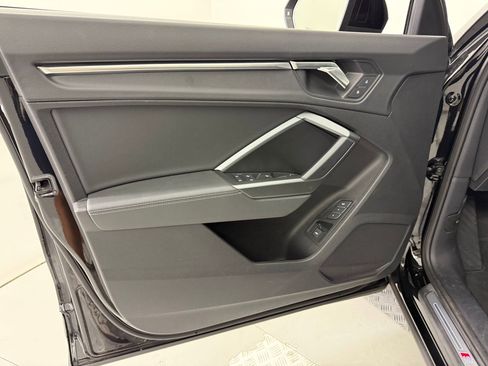 Certified 2023 Audi Q3 2.0T Premium w/ Black Optic Sport Package image 26