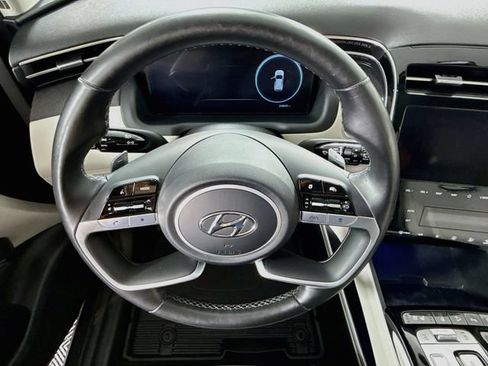Certified 2023 Hyundai Tucson Limited AWD/4WD image 13
