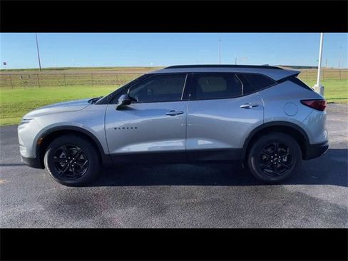 Used 2023 Chevrolet Blazer LT w/ Convenience Package image 5