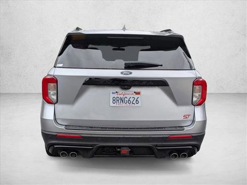 Used 2020 Ford Explorer ST image 7