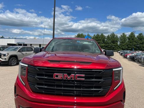 Used 2024 GMC Sierra 1500 Elevation w/ X31 Off-Road Package AWD/4WD image 11