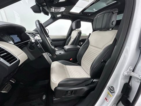 Used 2023 Land Rover Discovery HSE R-Dynamic AWD/4WD image 28