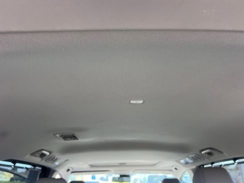 Used 2014 Honda Odyssey EX-L image 21