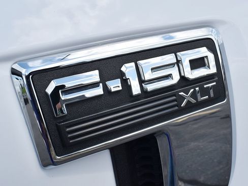 Used 2021 Ford F150 XLT AWD/4WD image 8
