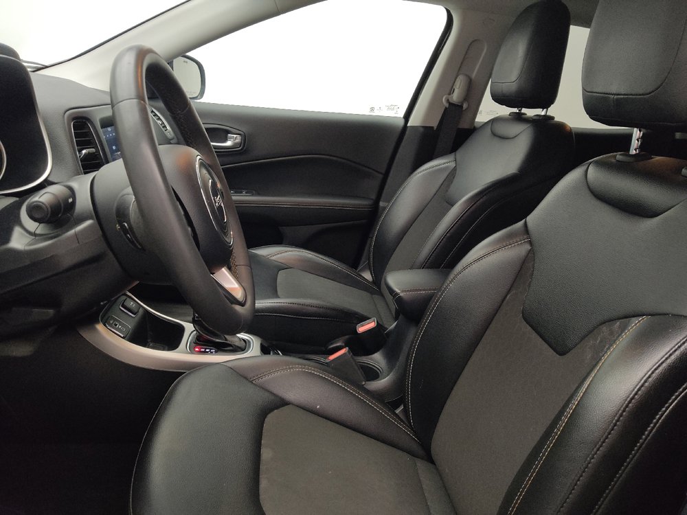 Used 2021 Jeep Compass Latitude FWD image 17