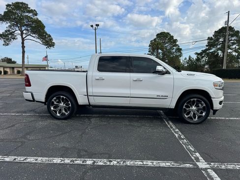 Used 2019 RAM 1500 Limited image 5