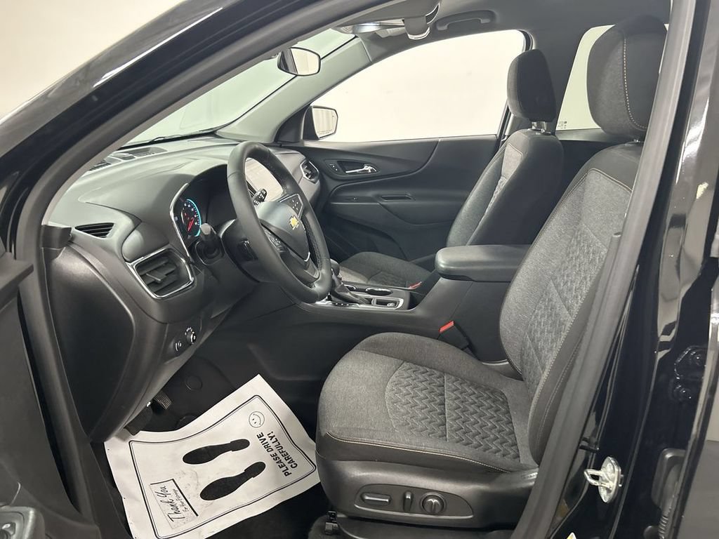 Certified 2024 Chevrolet Equinox LT AWD/4WD image 9