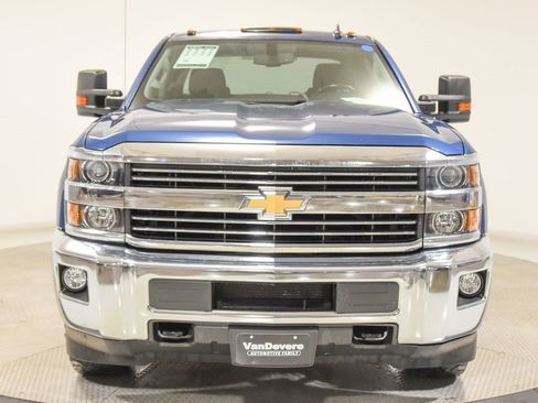 Used 2018 Chevrolet Silverado 2500 LT w/ All Star Edition image 3
