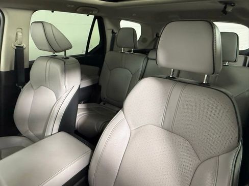 Used 2023 Honda Pilot Elite image 32