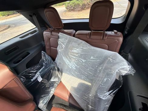 New 2026 Lincoln Aviator Reserve AWD/4WD image 22