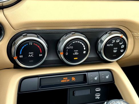 New 2025 MAZDA MX-5 Miata Grand Touring image 17