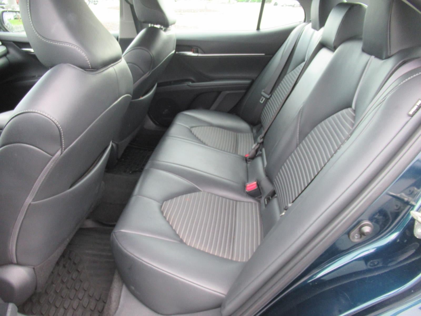 Used 2019 Toyota Camry SE FWD image 31