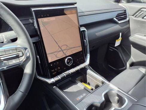 New 2026 GMC Acadia Elevation w/ Elevation Premium Package image 4