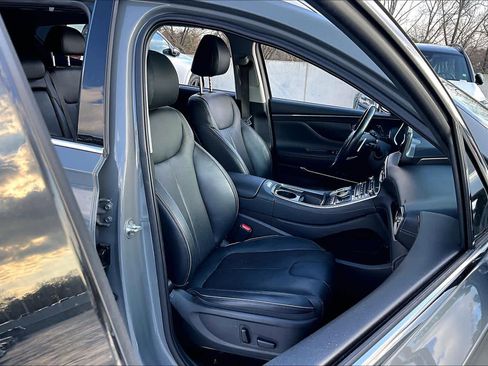 Used 2022 Hyundai Santa Fe Limited image 8