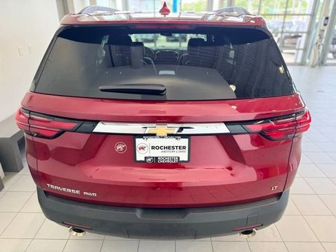 Used 2023 Chevrolet Traverse LT AWD/4WD image 43