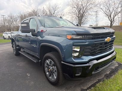 Used 2025 Chevrolet Silverado 2500 Custom w/ Custom Value Package