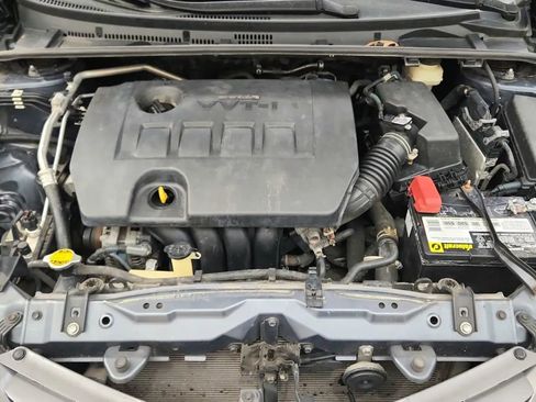 Used 2015 Toyota Corolla LE image 20