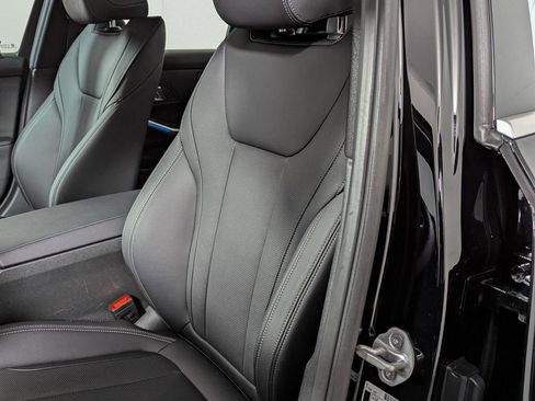 Used 2006 BMW 325i Sedan image 16