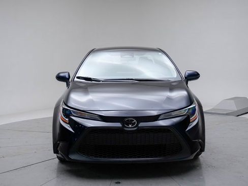 Used 2023 Toyota Corolla LE image 8