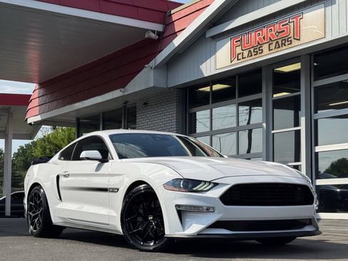 Used 2021 Ford Mustang GT Premium w/ Equipment Group 401A RWD image 1