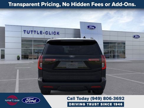 New 2025 Ford Expedition Platinum w/ Stealth Performance Package image 5