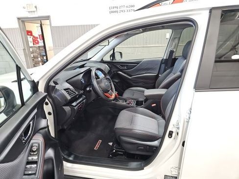 Used 2024 Subaru Forester Sport image 9