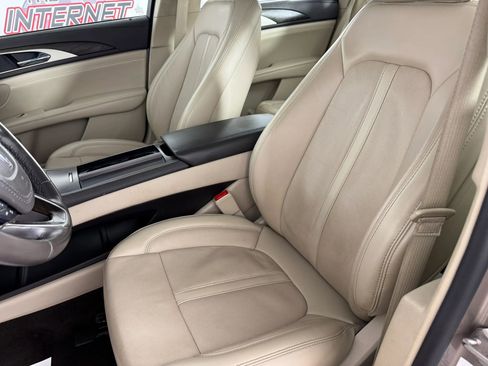 Used 2020 Lincoln MKZ Reserve FWD image 36