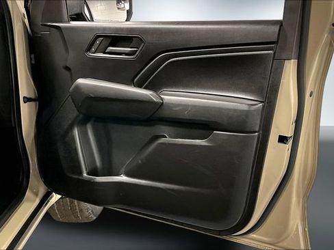 Used 2024 Chevrolet Colorado W/T image 25