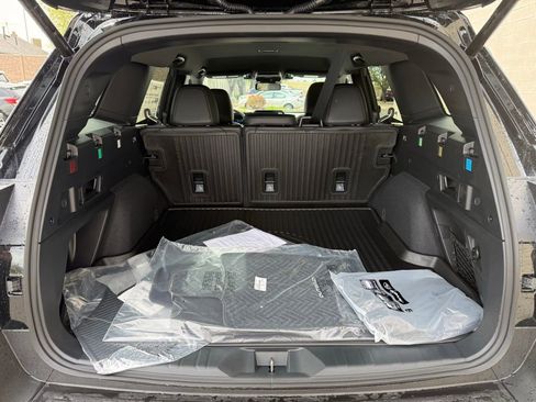 New 2026 Subaru Outback Premium image 29