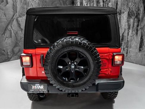 Used 2023 Jeep Wrangler Unlimited Sport image 21