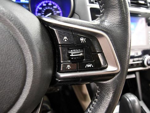 Used 2019 Subaru Outback 2.5i Limited AWD/4WD image 22