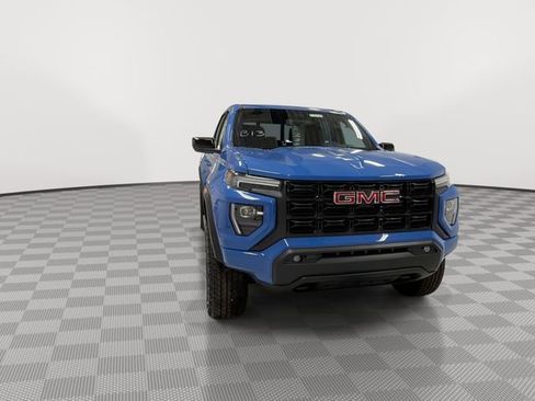 New 2026 GMC Canyon Elevation w/ Convenience Package image 2