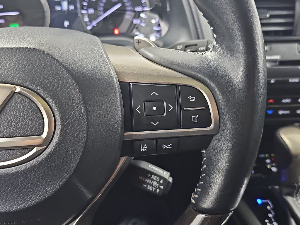 Used 2021 Lexus RX 450hL Luxury w/ Cold Area Package (CT) AWD/4WD image 20