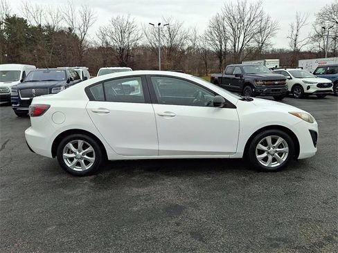Used 2011 MAZDA MAZDA3 i Touring image 10