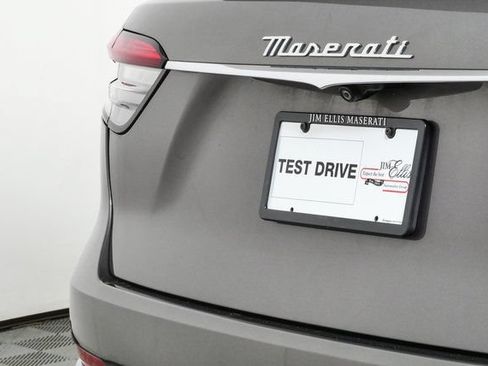 Certified 2023 Maserati Levante GT AWD/4WD image 37
