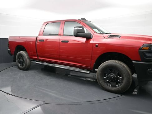New 2026 RAM 2500 Tradesman AWD/4WD image 12