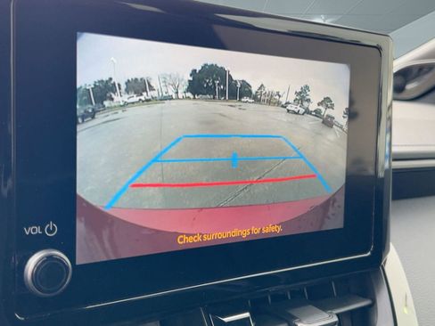 Used 2025 Toyota Corolla Premium Plus image 23